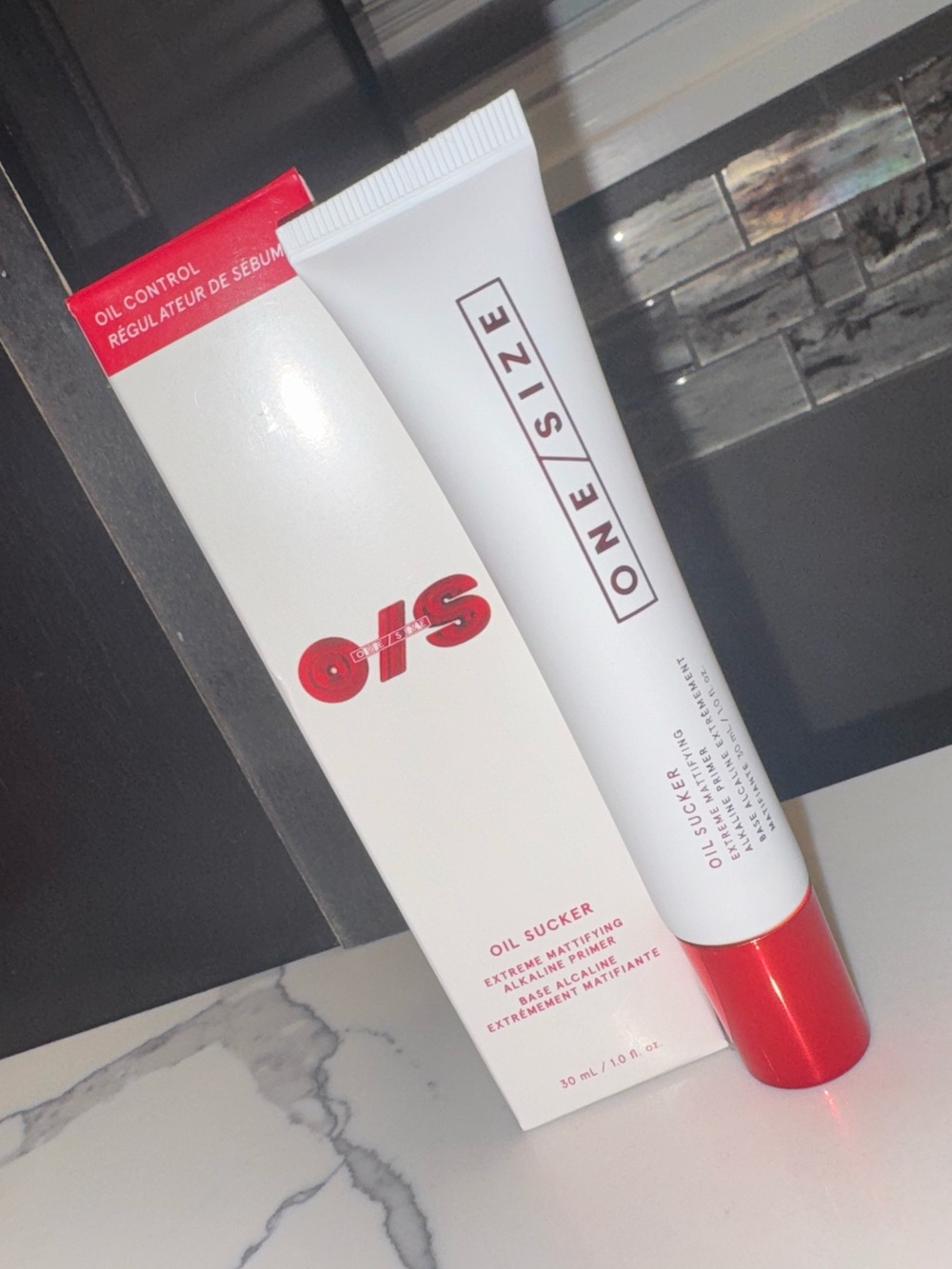 ONE/SIZE Oil Sucker Extreme Mattifying Alkaline Primer